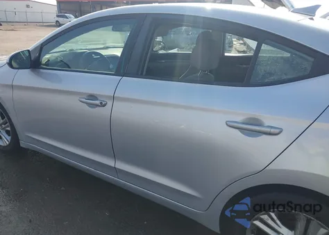 2019 Hyundai Elantra Sel из США, поврежденный, VIN 5NPD84LFXKH414877